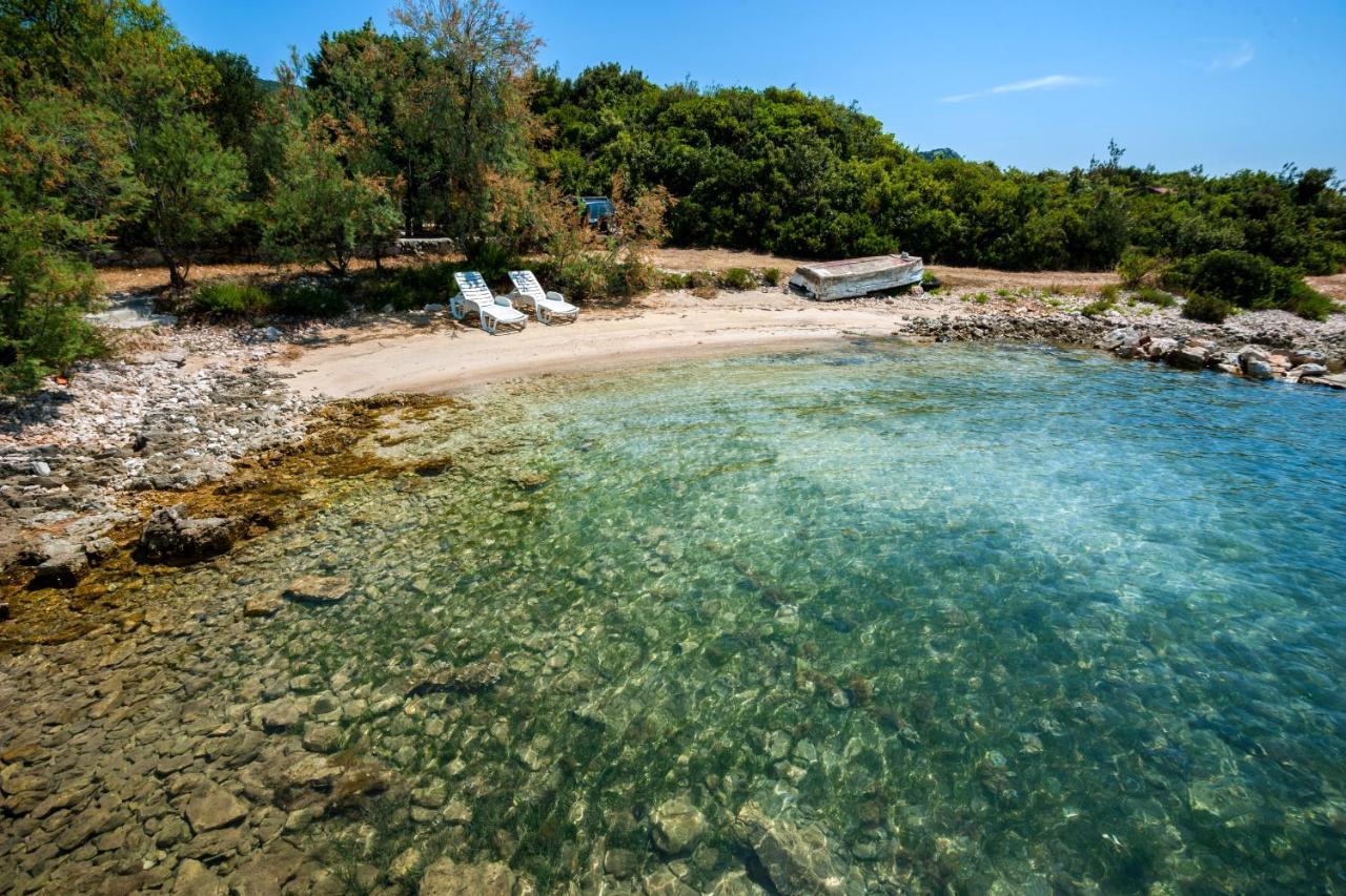 Secluded Fisherman'S Cottage Cove Zuborovica, Pasman - 321 Mrljane Екстер'єр фото