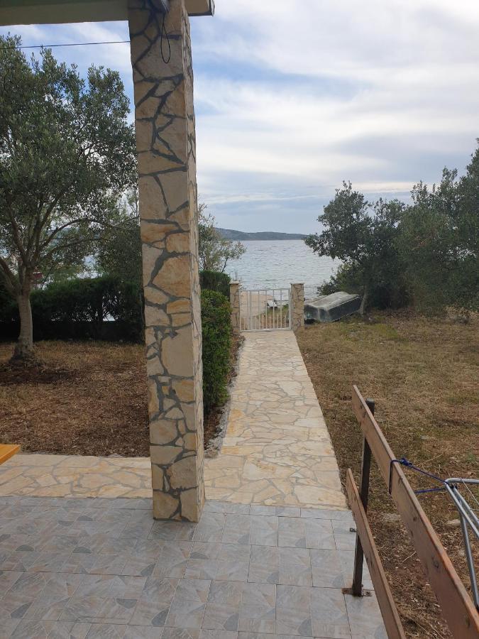Secluded Fisherman'S Cottage Cove Zuborovica, Pasman - 321 Mrljane Екстер'єр фото